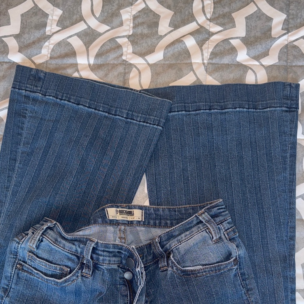 Rock & Roll Cowgirl Blue Flare Jeans 27/34 - Picture 3 of 4